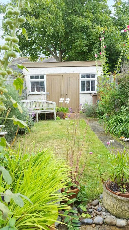 Walnut Cottage أُلدبيرا المظهر الخارجي الصورة